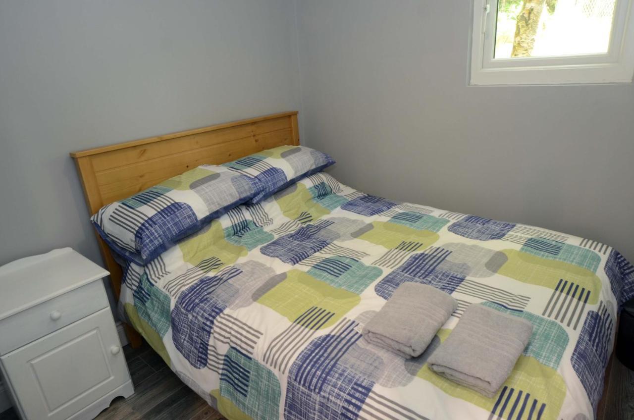 Tawny Lodge Westport Buitenkant foto